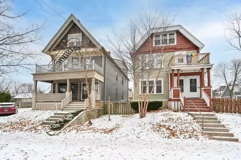 2017 N Hubbard #2019, Milwaukee, WI 53212
