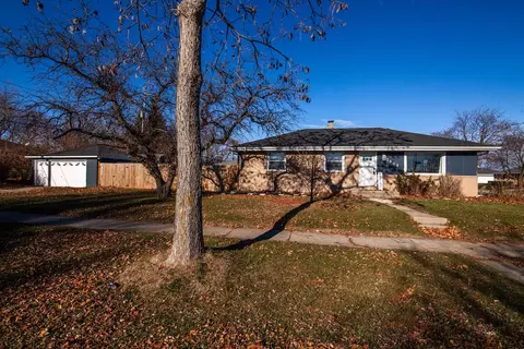 2608 W Sycamore, Oak Creek, WI 53154