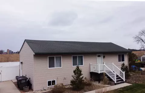 w6718 North Lakeshore Drive, Sugar Creek, WI 53121