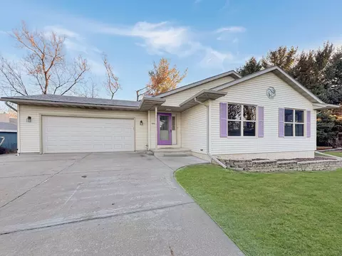 800 Cherokee, Watertown, WI 53094