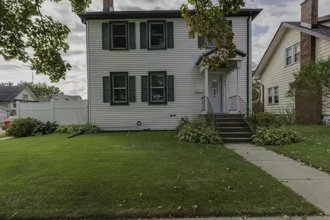 1603 74th, Kenosha, WI 53143