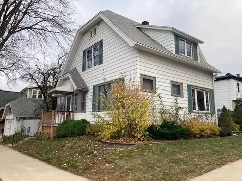 1105 E Oklahoma, Milwaukee, WI 53207