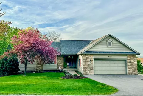 1504 Highland Mdws, Sparta, WI 54656
