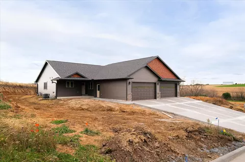 1213 16th Fairway, Viroqua, WI 54665