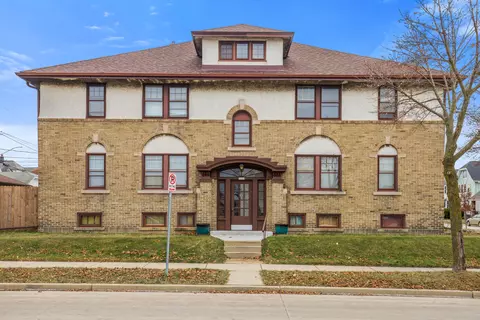7127 W Washington, West Allis, WI 53214