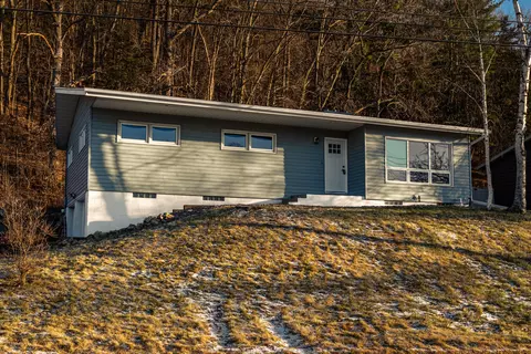 3143 Cliffside, La Crosse, WI 54601