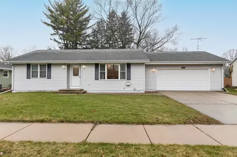 516 N Church, Elkhorn, WI 53121