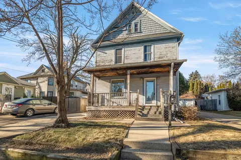 710 N 7th, Manitowoc, WI 54220