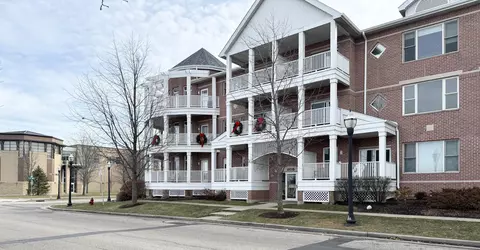 205 54th #2A, Kenosha, WI 53140