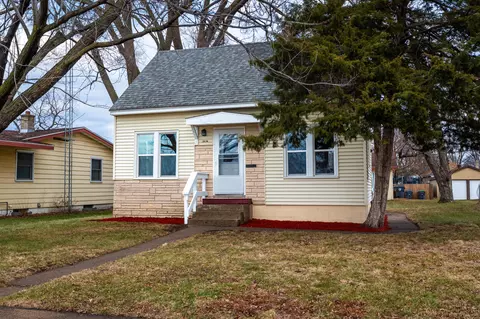 2836 Onalaska, La Crosse, WI 54603