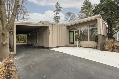 8176 N Seneca, Fox Point, WI 53217