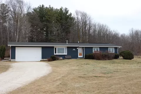 w1874 Woodland Drive, Osceola, WI 53010