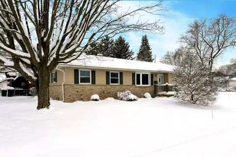 419 Locust, West Bend, WI 53095