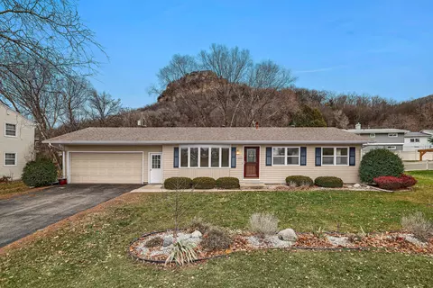 1209 Seiler, La Crosse, WI 54601