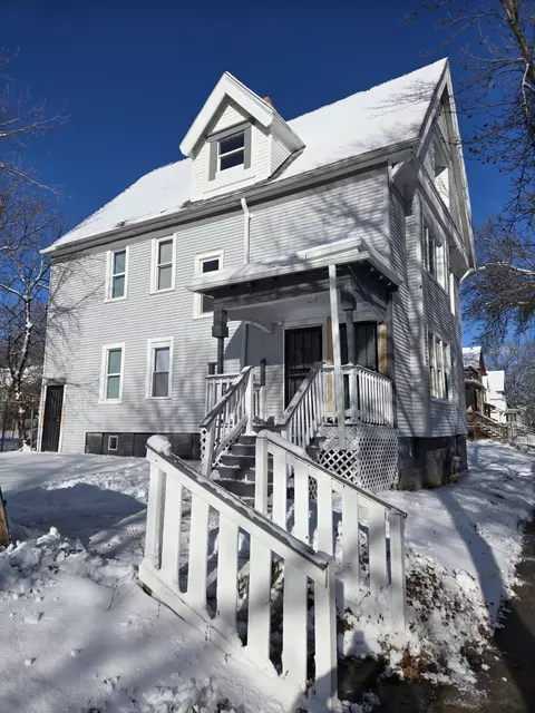 2411 N 16th #2413, Milwaukee, WI 53206