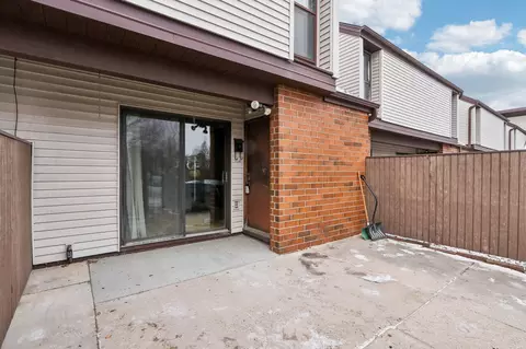 5201 S 13th #T, Milwaukee, WI 53221