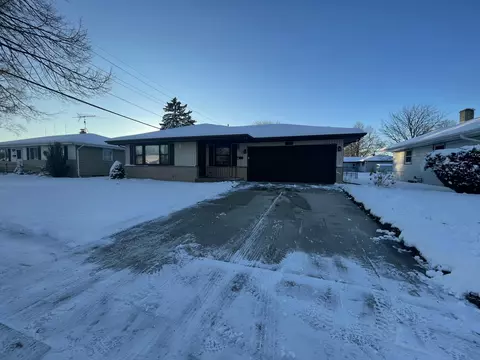 2738 S 19th, Sheboygan, WI 53081