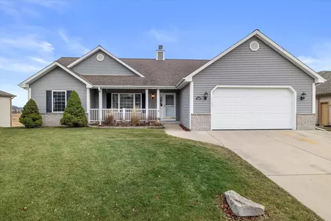 1268 Huron, Hartford, WI 53027