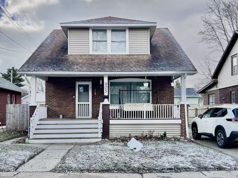 905 73rd, Kenosha, WI 53143