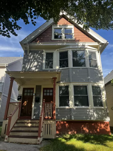 2110 N Palmer #2112, Milwaukee, WI 53212