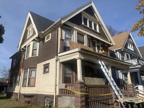 3401 N 24th #3403, Milwaukee, WI 53206