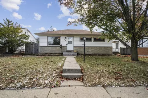 6635 W Morgan, Milwaukee, WI 53220