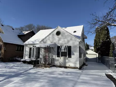 3720 W Roosevelt, Milwaukee, WI 53216