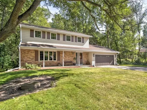 n6966 Neupert Road, Lake Mills, WI 53551
