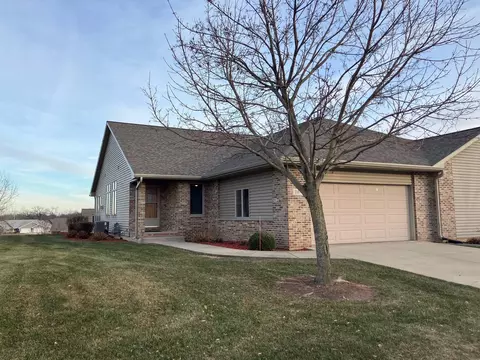 209 Heritage #24, Fort Atkinson, WI 53538