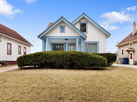 4459 N 22nd, Milwaukee, WI 53209