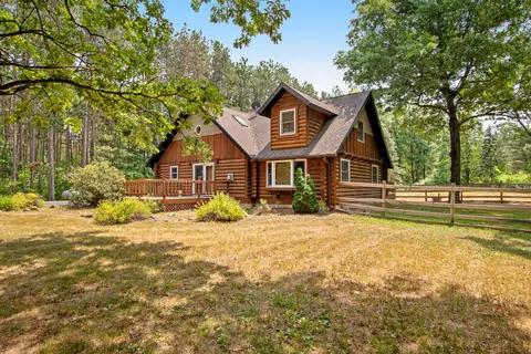 n8406 County Road G, Germantown, WI 54646