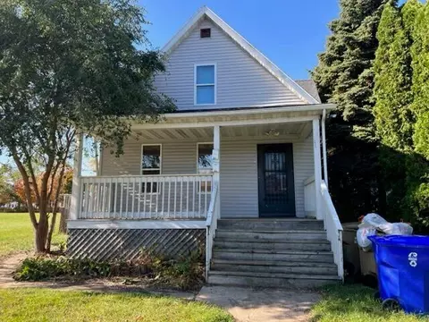 5904 18th, Kenosha, WI 53140