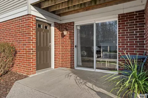 w169n11054 Ashbury #1, Germantown, WI 53022