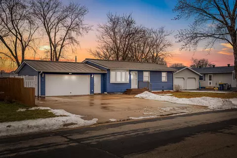 1520 Cliffview, Holmen, WI 54636