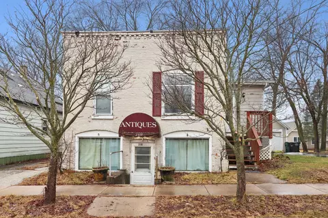 219 N Main, North Prairie, WI 53153