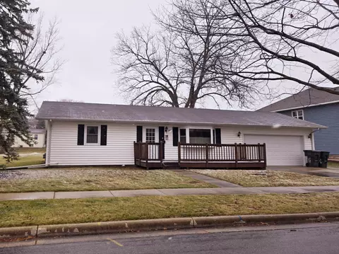 522 S Clark, Whitewater, WI 53190