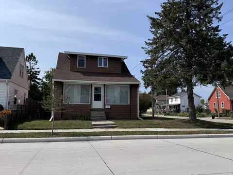 2022 Lincoln, Two Rivers, WI 54241