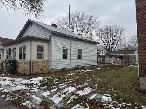 1509 11th, La Crosse, WI 54601