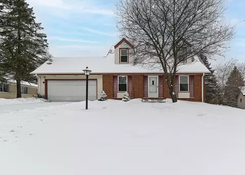5134 Kings, Racine, WI 53406