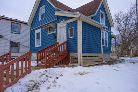 3020 N Teutonia, Milwaukee, WI 53206