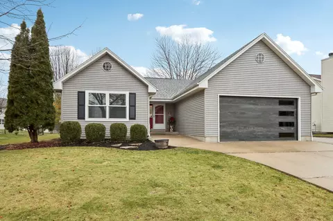 2358 N University, Waukesha, WI 53188