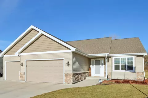 539 E Clancy, Jefferson, WI 53549
