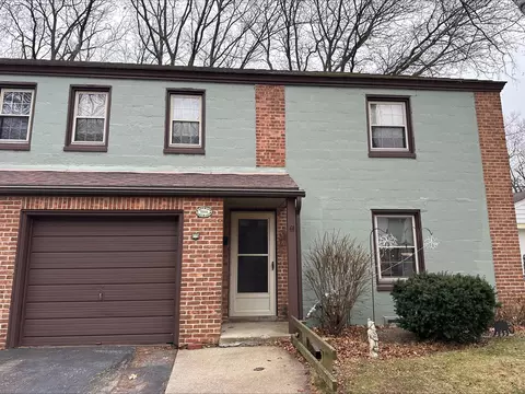 5586 Azalea #5588, Greendale, WI 53129
