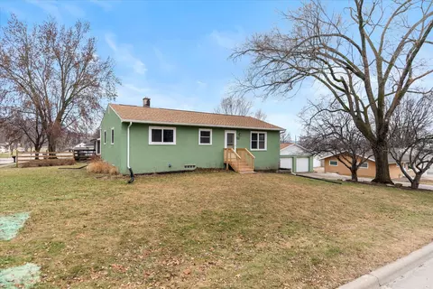 4118 Old Town Hall, La Crosse, WI 54601
