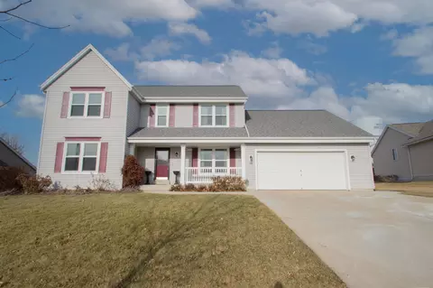 908 Steeplechase, Watertown, WI 53094