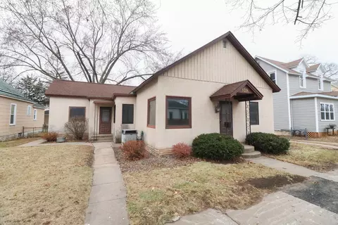 1316 13th, La Crosse, WI 54601