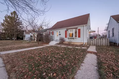 3166 S Burrell, Milwaukee, WI 53207