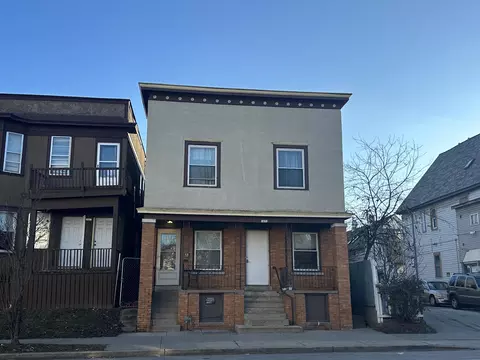 1431 W Greenfield, Milwaukee, WI 53204