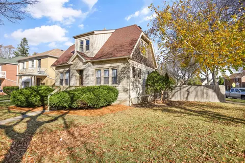 4108 N Toronto, Milwaukee, WI 53216
