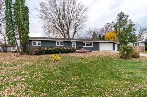 w3967 North Street, Farmington, WI 54644